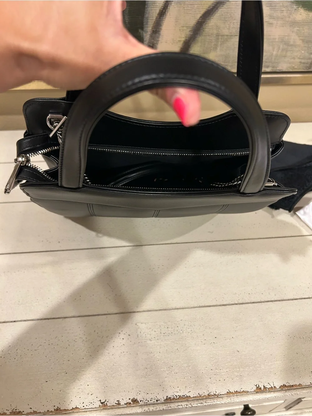 Gucci Petite GG Small Tote w/ Chain - Picture 11 of 15